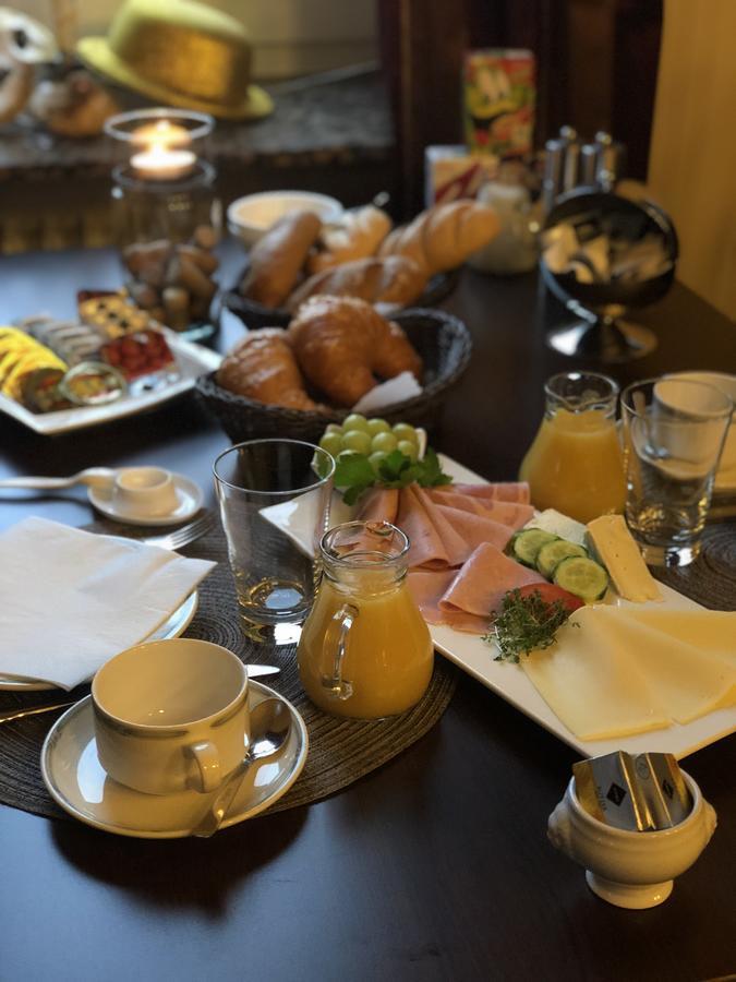 Frischbier'S Gaestezimmer Schmelz-Primsweiler Eksteriør bilde