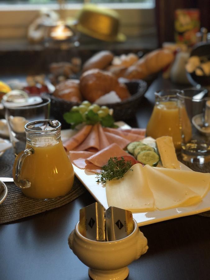 Frischbier'S Gaestezimmer Schmelz-Primsweiler Eksteriør bilde
